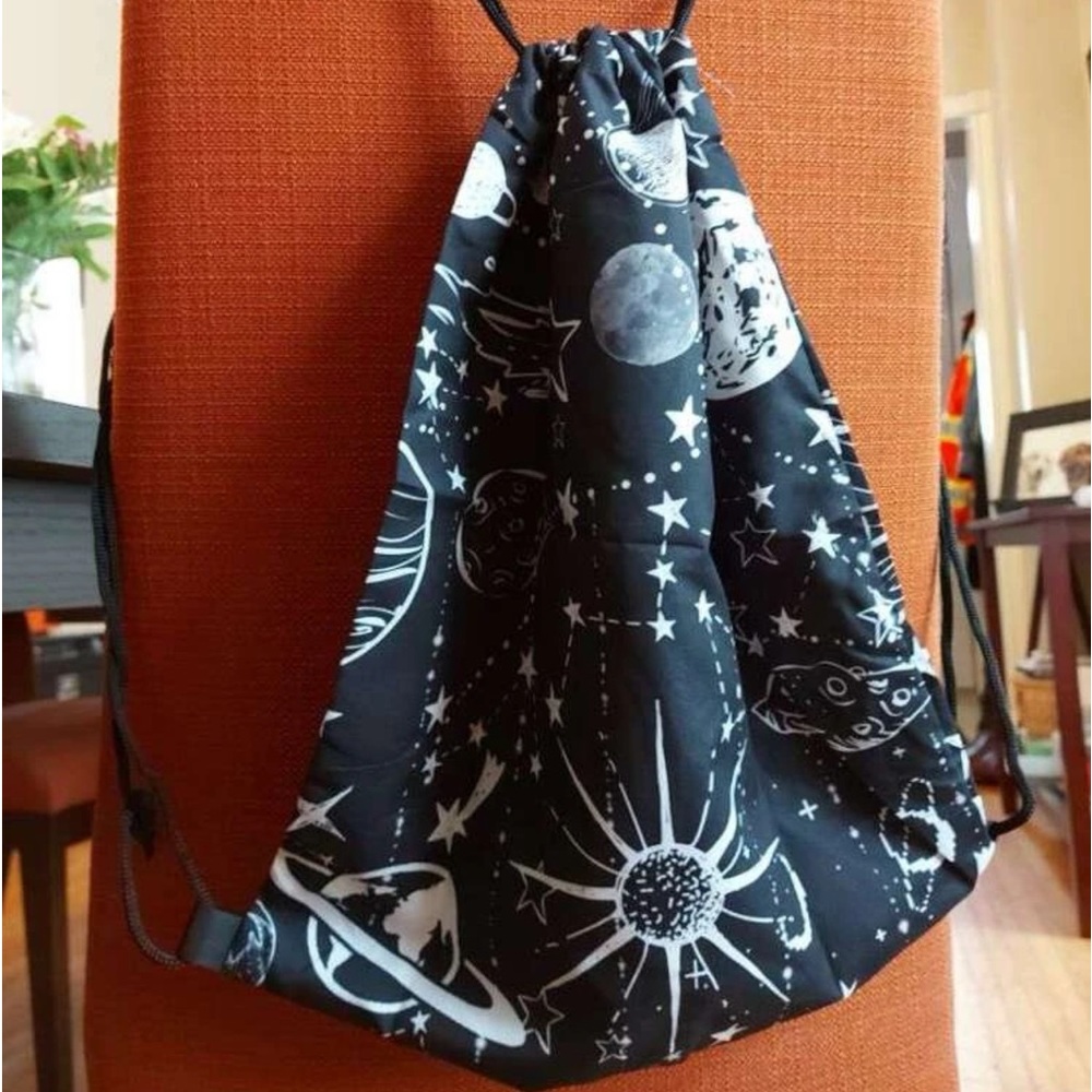 New Celestial Handmade Black White Drawstring Backpack Cinch Bag Water Resistant - Picture 12 of 12